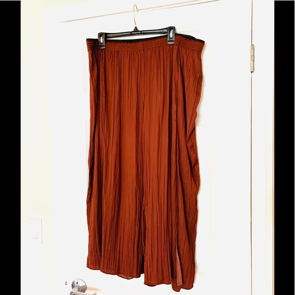 Simply Vera Wang Gaucho Pleated Wide Leg Pants New - Picture 3 of 16
